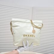 ⁦Chanel 22 Bag Pearl Bag Shoulder Bag Handbag⁩ - الصورة ⁦5⁩