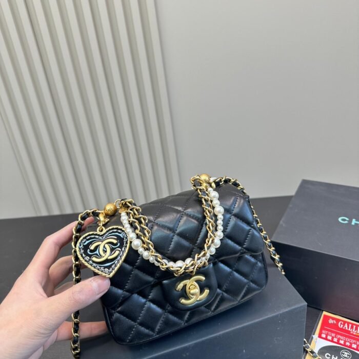 ⁦Chanel 24P Handbag Shoulder Crossbody Bag⁩ - الصورة ⁦2⁩