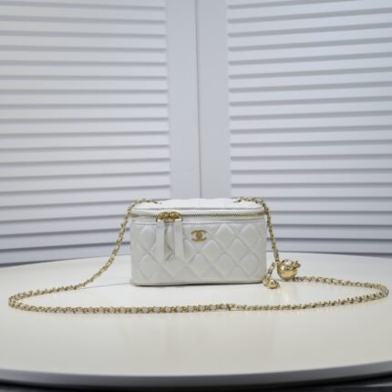 Chanel  Golden·Ball Makeup Box Bag  Shoulder Bag Handbag