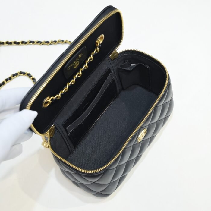 Chanel  Golden·Ball Makeup Box Bag  Shoulder Bag Handbag - Image 8