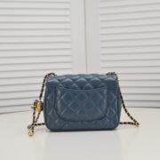 ⁦Chanel Cross Body Metal Ball Chain Shoulder Bag Handbag⁩ - الصورة ⁦3⁩