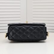 ⁦Chanel 23B Messenger Bag Large Shoulder Bag Handbag⁩ - الصورة ⁦4⁩