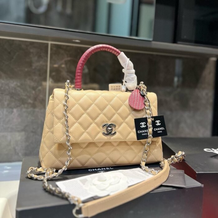 Chanel Coco Handle Quilted Lizard Handle Bag Caviar Leather Silver Hardware - Image 2