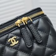 Chanel  Golden·Ball Makeup Box Bag  Shoulder Bag Handbag - Image 6