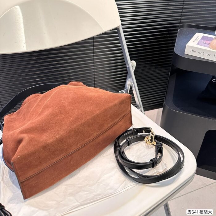 LOEWE Suede Anagram handbag - Image 19