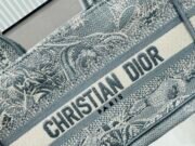 ⁦Dior Book Tote Mini Grey Tiger Embroider Shoulder Bag Handbag⁩ - الصورة ⁦5⁩