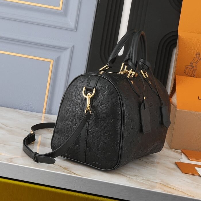 Louis Vuitton LV  Speedy 30 M47186 Shoulder Bag Handbag - Image 6