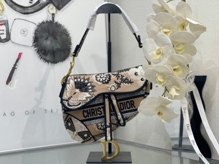 Dior Embroidery Saddle Bag Shoulder Bag Handbag Mirror Quality Version 10A - Image 5