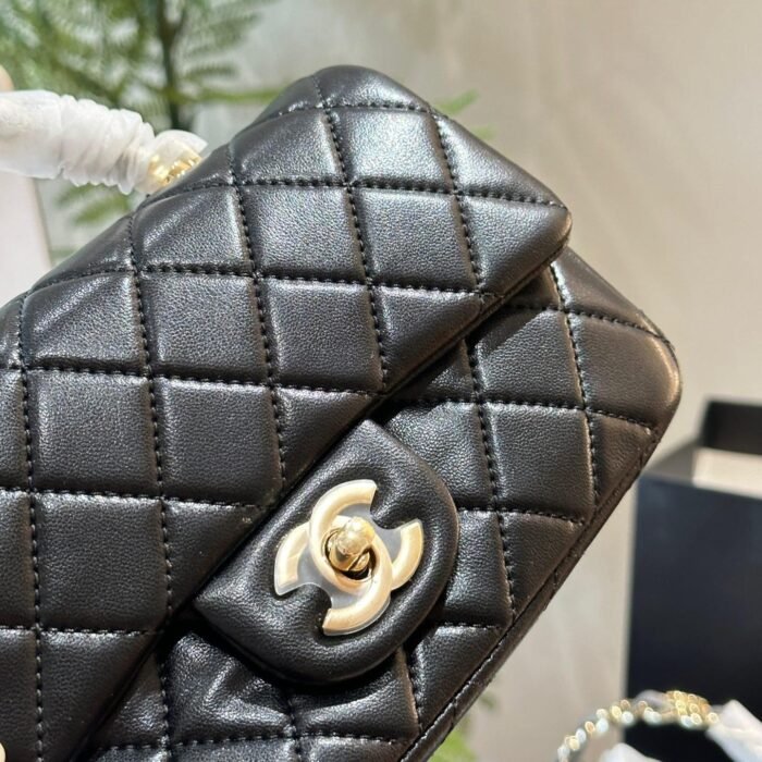 ⁦CHANEL HANDLE MINI CF Handbag⁩ - الصورة ⁦2⁩