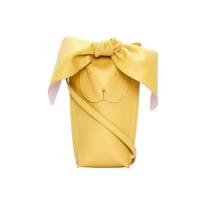 ⁦Loewe Rabbit Shaped Shoulder Bag⁩ - الصورة ⁦1⁩