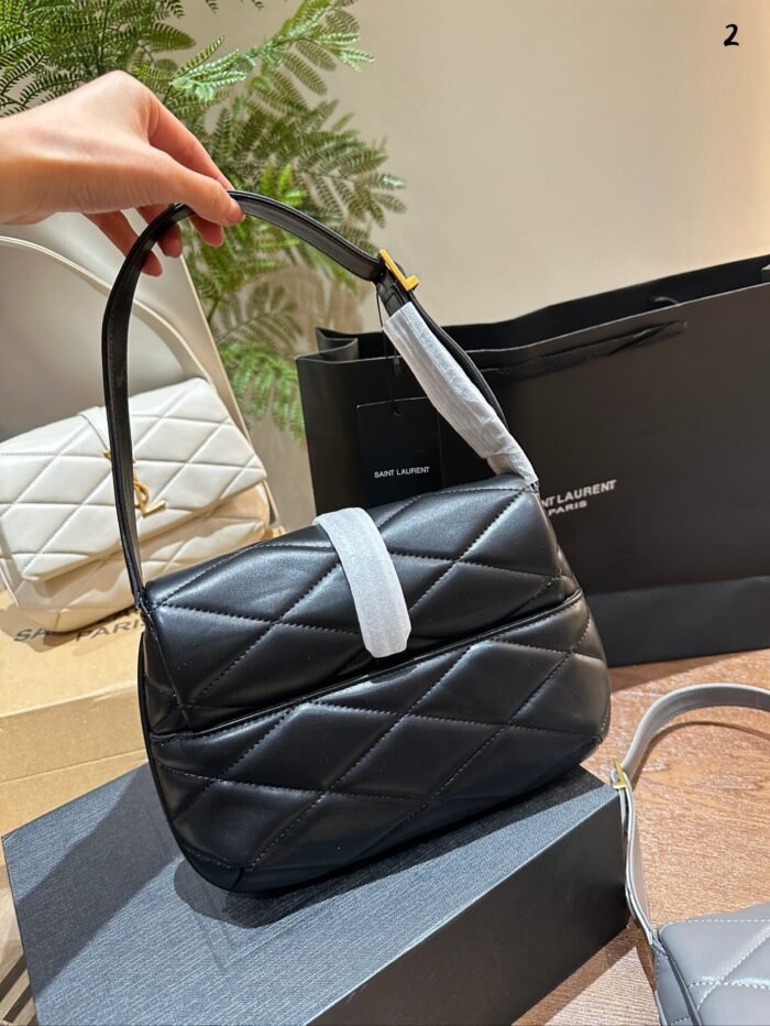 ⁦YSL Saint Laurent Under Arm Bag Shoulder Bag Handbag⁩ - الصورة ⁦3⁩