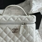 Chanel 25C Shoulder Satchel Handbag - Image 5