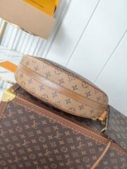 Louis Vuitton LV Loop Hobo Shoulder Bag 10A Quality - Image 5
