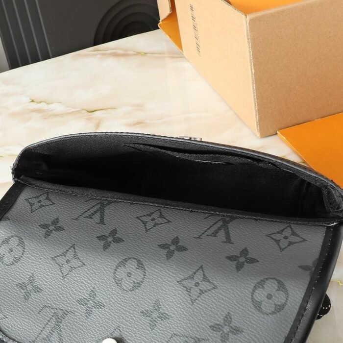 ⁦Louis Vuitton LV Monogram Eclipse Shoulder Crossbody Bag M12806⁩ - الصورة ⁦7⁩