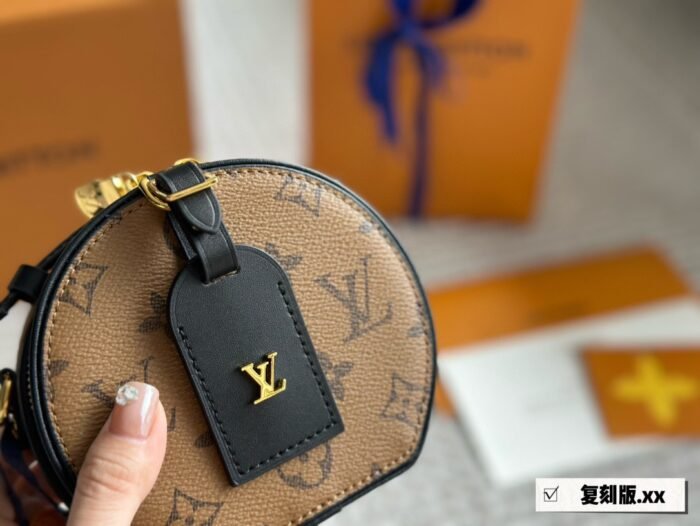 ⁦Louis Vuitton BOITE Shoulder Bag Handbag⁩ - الصورة ⁦5⁩