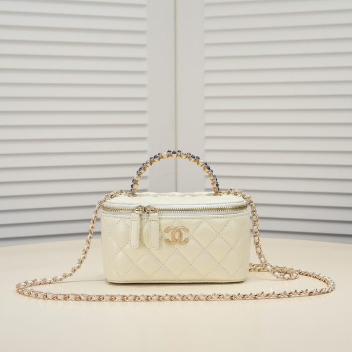 Chanel Pearl Handle Box Bag Makeup Shoulder Bag Handbag - Image 1