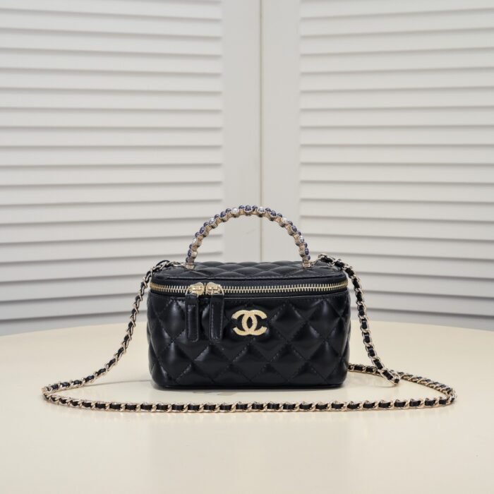 Chanel Pearl Handle Box Bag Makeup Shoulder Bag Handbag - Image 1