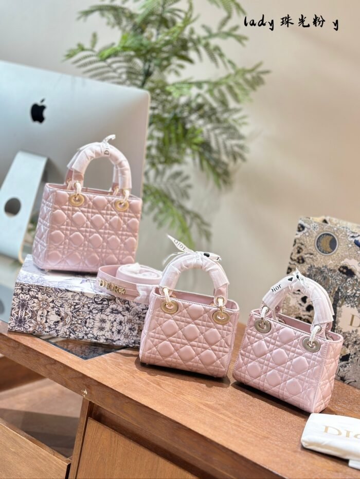 Dior Lady Dior Shoulder Bag Handbag - Image 7