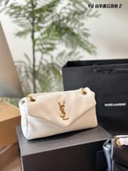YSL Saint Laurent Calypso Shoulder Bag Crossbody Bag - Image 3