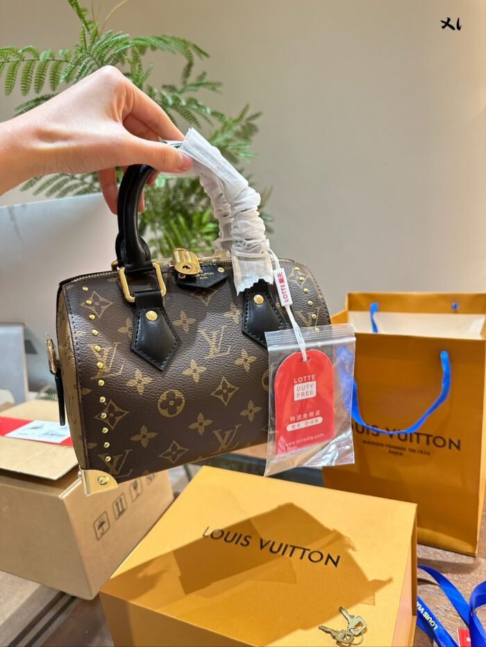 ⁦Louis Vuitton Speedy 20 Trunk Shoulder Bag Shoulder Bag Handbag⁩ - الصورة ⁦4⁩