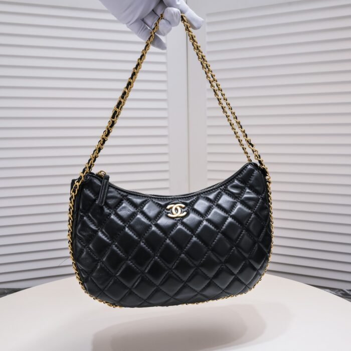 Chanel 23p Crescent Moon Bag Hobo Wristlet Shoulder Bag Handbag - Image 5