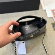 CHANEL 31 Mini  Chain Shoulder Bag Shiny Calf Leather - Image 7