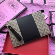 ⁦Gucci Men's Handbag Bag Clutch Toiletry Bag⁩ - الصورة ⁦10⁩