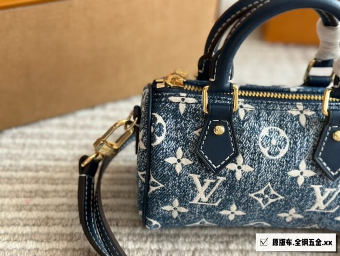 ⁦Louis Vuitton Speedy nano Shoulder Bag Handbag⁩ - الصورة ⁦3⁩