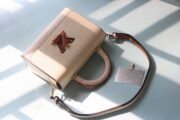 Louis Vuitton LV Twist Shoulder Crossbody Handbag M22236 - Image 4
