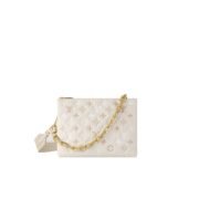 ⁦Louis Vuitton LV Coussin Small Shoulder Bag⁩ - الصورة ⁦2⁩