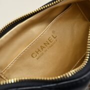 ⁦Chanel  Shoulder Bag Handbag⁩ - الصورة ⁦9⁩