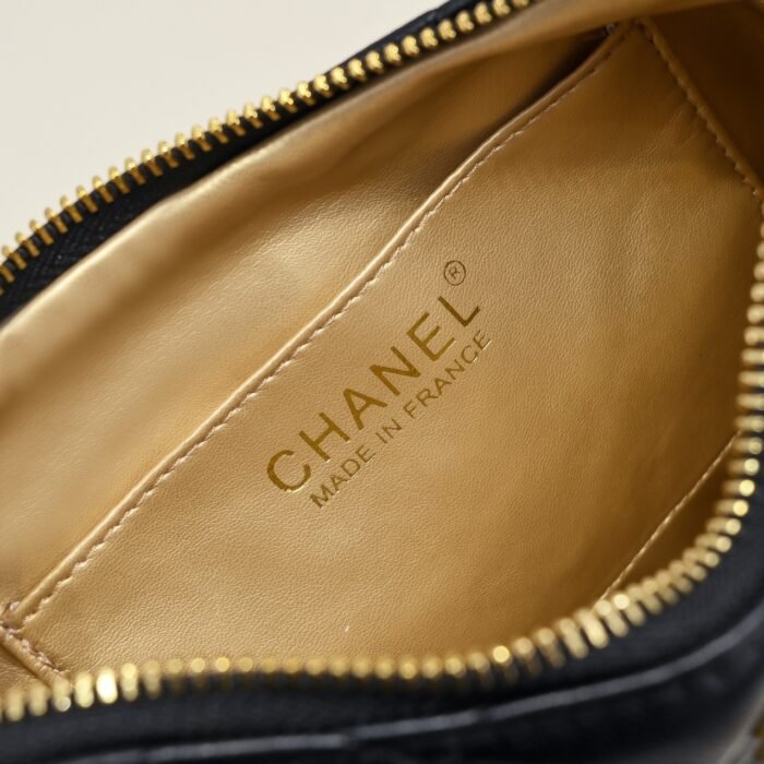 ⁦Chanel  Shoulder Bag Handbag⁩ - الصورة ⁦9⁩