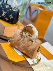 ⁦Louis Vuitton Nano Speedy Shoulder Bag Handbag⁩ - الصورة ⁦4⁩