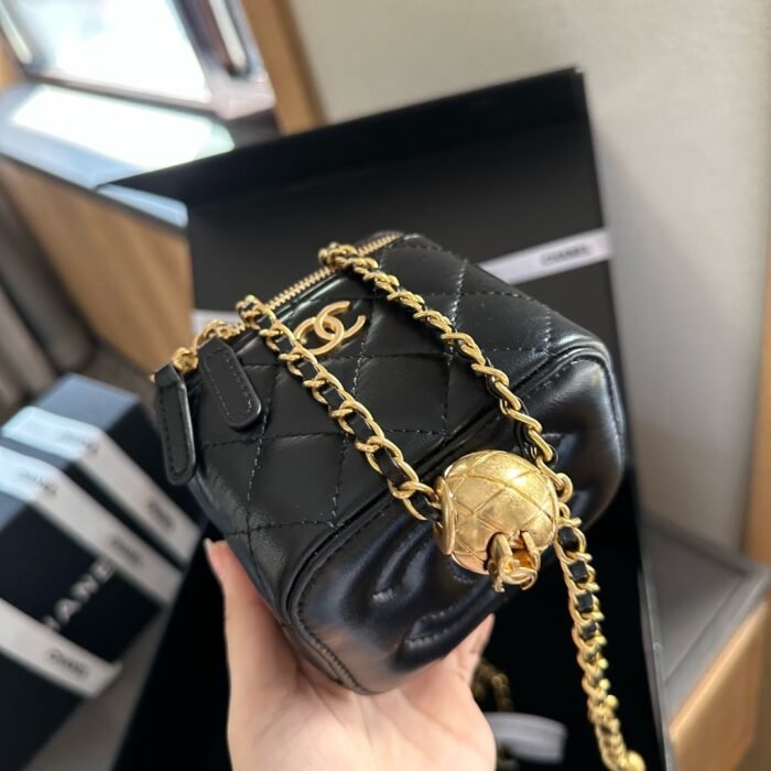 ⁦Chanel Golden Ball Box Bag Cosmetic Bag Shoulder Bag Handbag⁩ - الصورة ⁦9⁩