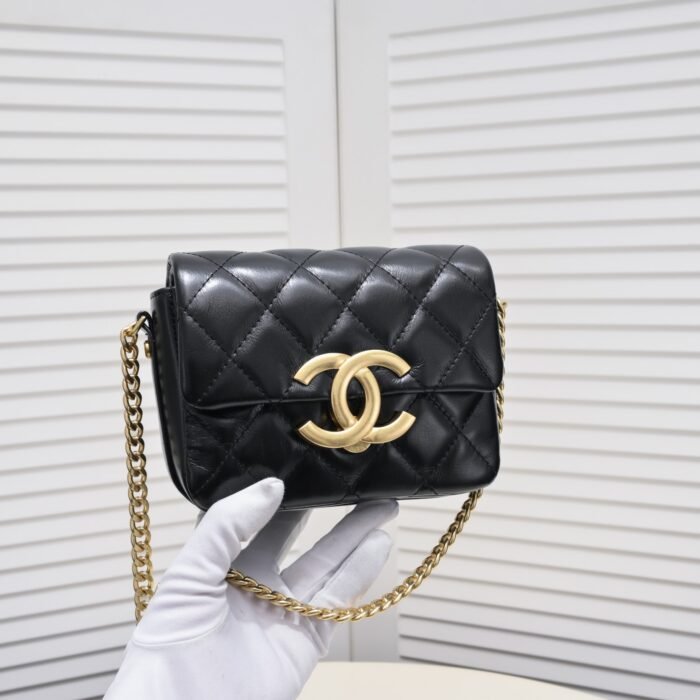 ⁦Chanel 23p Square Bag Shoulder Bag Handbag⁩ - الصورة ⁦5⁩