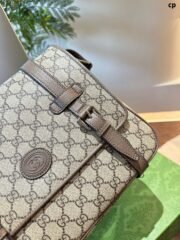 Gucci Messenger Bag - Image 5