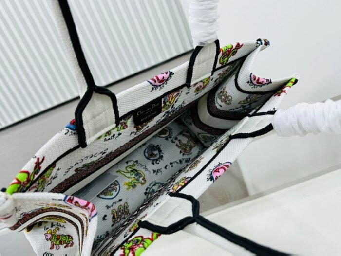 Dior Book Tote Embroider Medium Shoulder Bag Handbag - Image 9