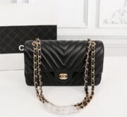 ⁦Chanel Clacssic Flap CF Chain Shoulder Strap Bag⁩ - الصورة ⁦6⁩