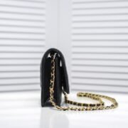 ⁦Chanel Woc Chain with Ball Pattern Shoulder Bag Handbag⁩ - الصورة ⁦2⁩