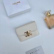 ⁦Celine Triomphe Leather card bag⁩ - الصورة ⁦4⁩