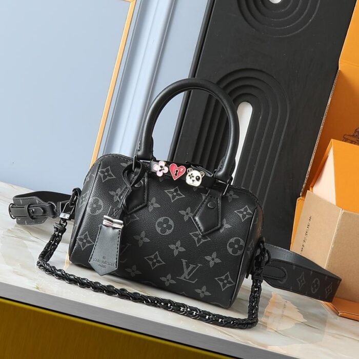 ⁦Louis Vuitton LV Speedy 18 Travelling Tote Shoulder Crossbody Bag⁩ - الصورة ⁦3⁩