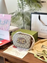 Gucci Camera Shoulder Bag Crossbody Bag - Image 2