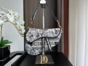 Dior Embroidery Saddle Bag Shoulder Bag Handbag Mirror Quality Version 10A