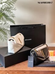 YSL Saint Laurent Calypso Shoulder Bag Crossbody Bag - Image 4