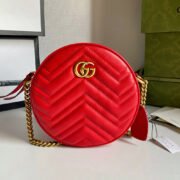 ⁦Gucci Marmont Round Shoulder Bag⁩ - الصورة ⁦4⁩