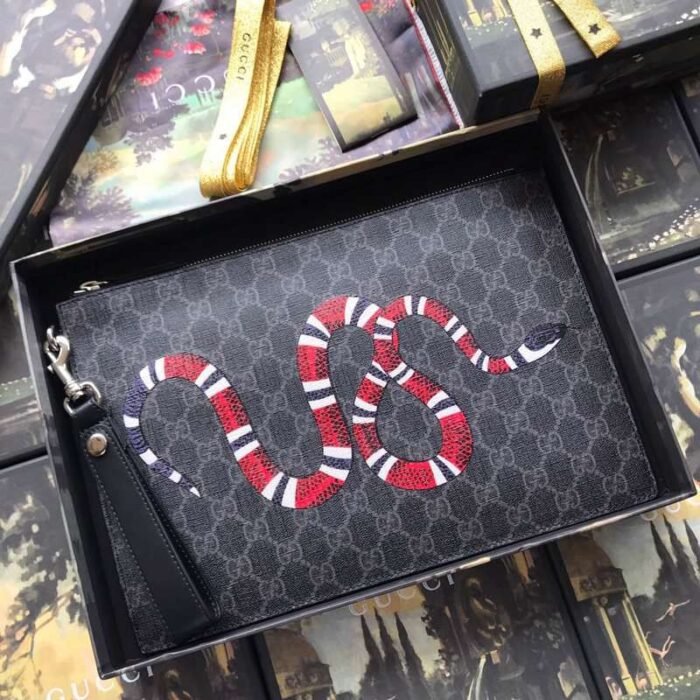 ⁦Gucci Men's Handbag Bag Clutch Toiletry Bag⁩ - الصورة ⁦4⁩