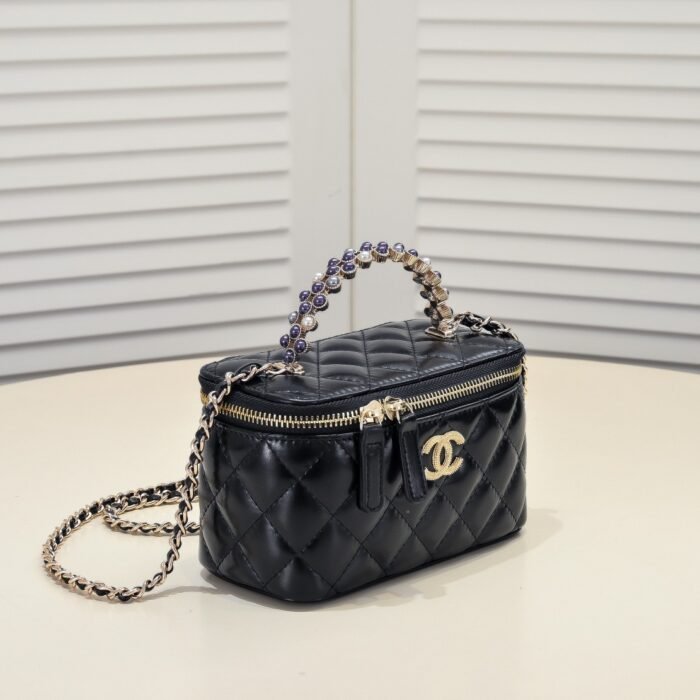 Chanel Pearl Handle Box Bag Makeup Shoulder Bag Handbag - Image 2
