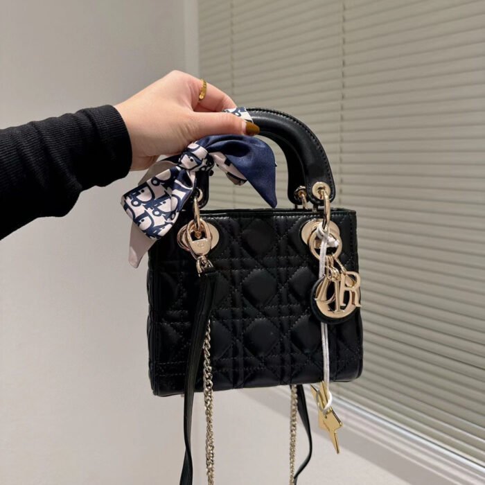 ⁦Dior  Mini Lady Bag⁩ - الصورة ⁦4⁩