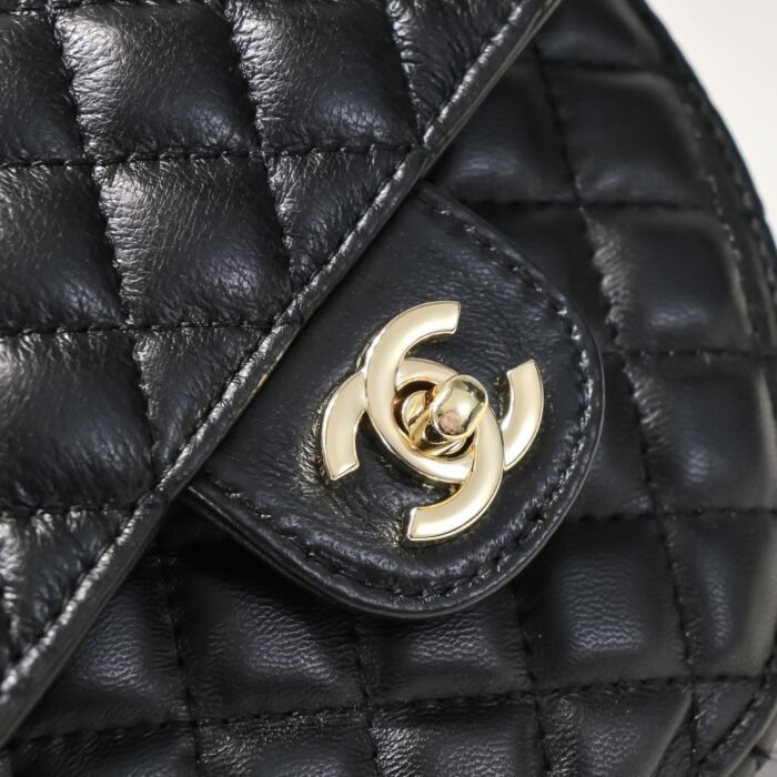 ⁦Chanel Peach Pericardium Bag Shoulder Bag Handbag⁩ - الصورة ⁦6⁩