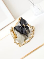 ⁦Chanel 10A Handbag Shoulder Bag Top Mirror Quality Version AP5127⁩ - الصورة ⁦3⁩